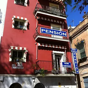 Perez Montilla Pensión Sevilla